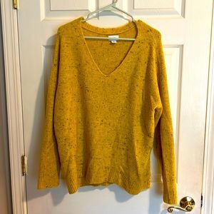 Old Navy yellow/gold v-neck sweater